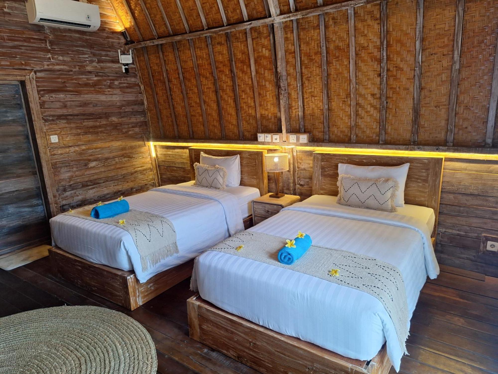 Batu Jaran Hill Cottage Uluwatu Exterior photo